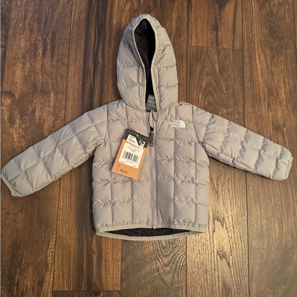 Baby boy - north face - gray jacket- brand new with tags - size 6-12 months